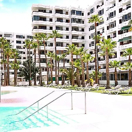 Sunny Seasons By Casas Cocodrilo *