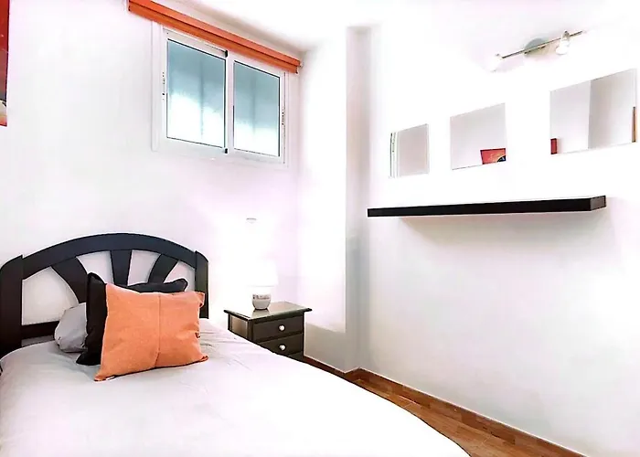 Sunny Seasons By Casas Cocodrilo *